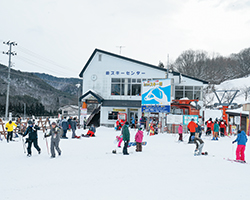 画像：鉛スキーセンター外観