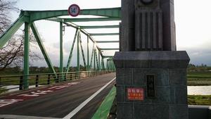 写真：朝日橋1