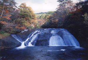 写真：釜淵の滝2