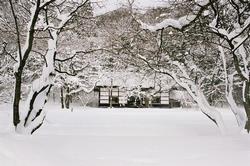 写真4：高村山荘（冬）