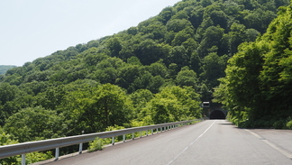 花巻市西の奥 豊沢ダムを越えたところにあるトンネル