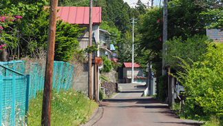 土沢城内小路