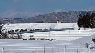 雪の棚田の写真（花巻市幸田） 