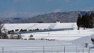 雪の棚田の写真（花巻市幸田） 