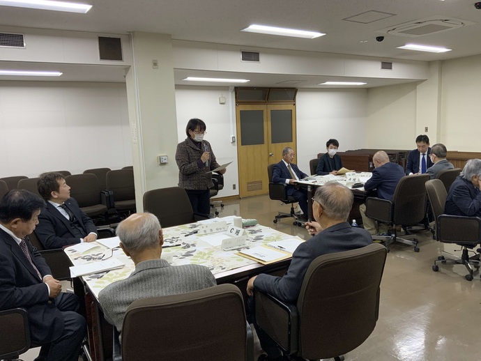 意見交換の発表の様子