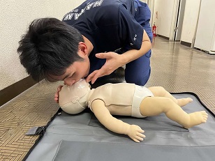 人工呼吸