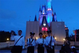 ディズニーランドでの様子