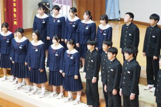 各クラスの合唱発表2