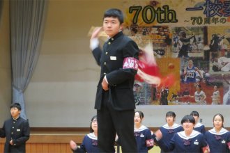 リーダーの応援披露2