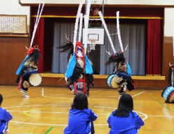 鹿踊の様子