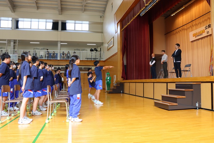 東和中学校 サプライズ エール・校歌披露