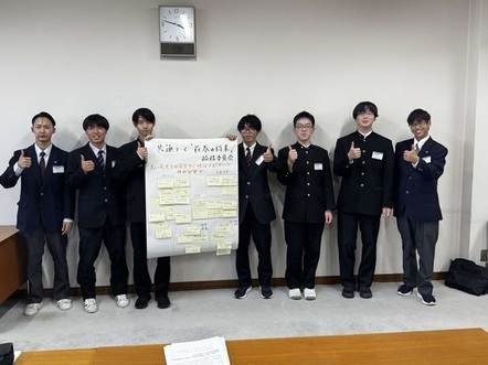 総務委員会集合写真