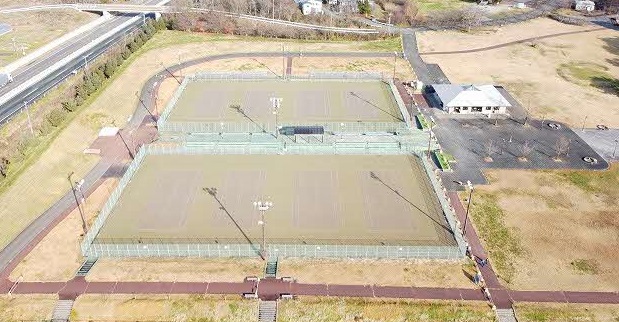 テニスコート全面