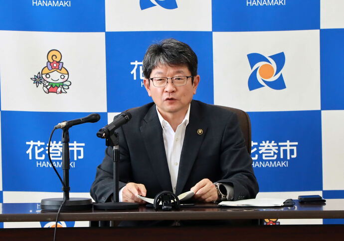 記者会見の様子